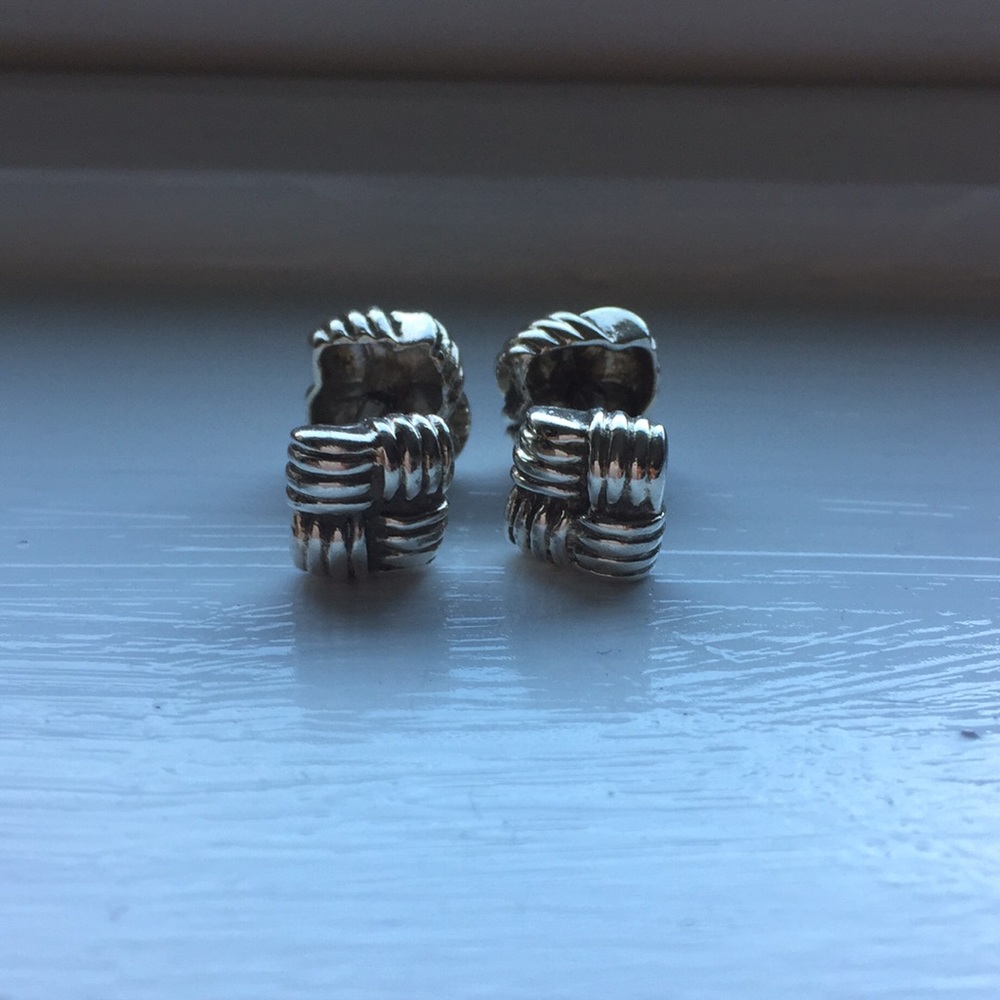 Cuff links - Picture 2 of 3